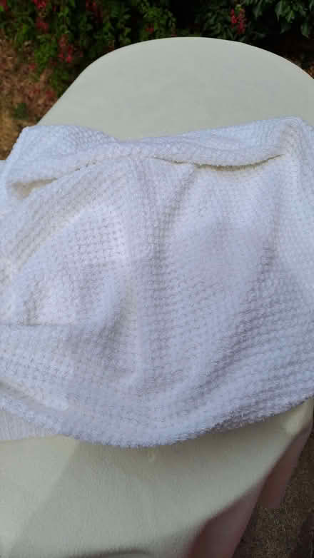 Photo of free Enormous white candlewick bedspread (Sherrard's Green WR14) #1