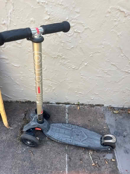 Photo of free Micro 3-wheel scooter (Lower Piedmont) #1