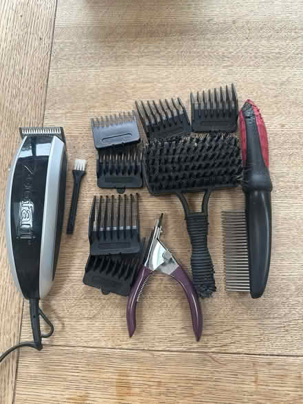 Photo of free Dog grooming kit (Greystones) #2