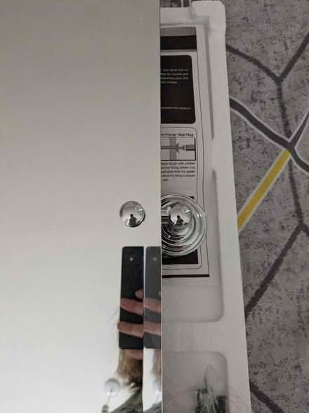 Photo of free Mirror (Wickford SS12) #2