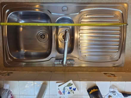 Photo of free 1.5 stainless steel reversible sink (Horndean PO8) #1