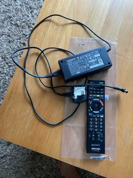Photo of free 40” Sony TV (NN4 0TQ) #3