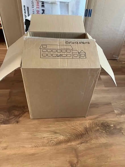 Photo of free Moving boxes and paper for packing (Hailsham BN27) #2