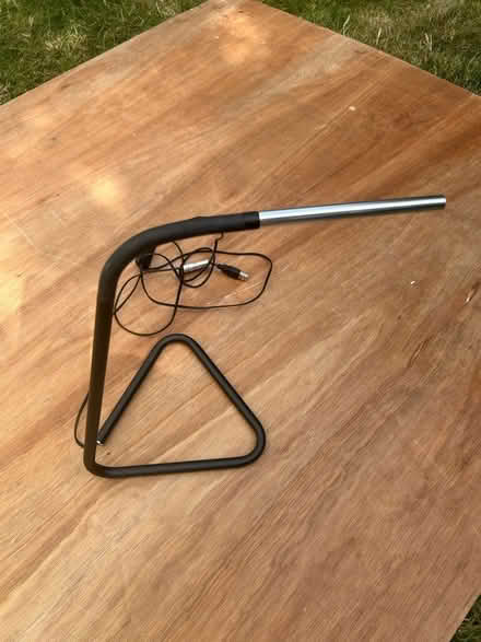 Photo of free IKEA desk lamp (Hook RG27) #1