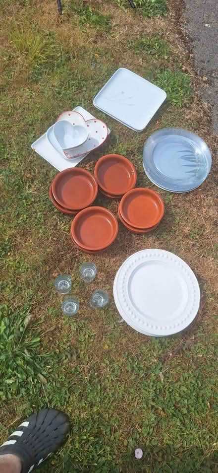 Photo of free Dining ware (Brockworth GL3) #1