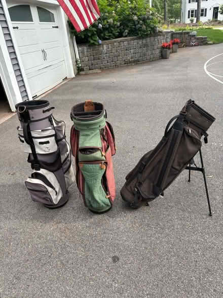 Photo of free Golf bags (Wrentham, MA — near Lake Pearl) #2