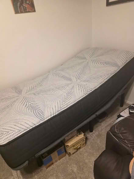 Photo of free Retractable Twin Bed (Pleasant Grove/Prairie Creek) #1
