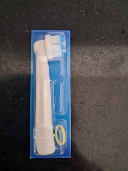 Photo of free Electric toothbrush (Newtown, Reading, RG1.) #4