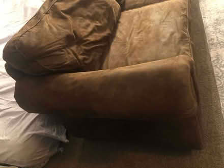 Photo of free Chocolate Brown Microfiber Couch (Pick up in Manchester /98366) #2