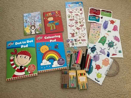 Photo of free Craft items, puzzles and books (Thorney Leys OX28) #1