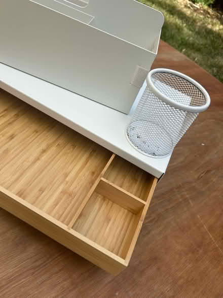 Photo of free Desk organiser set (Hook RG27) #3