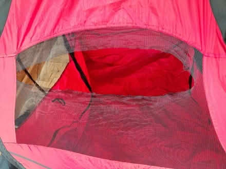 Photo of free Child's car pop up tent (Craiglockhart EH14) #3
