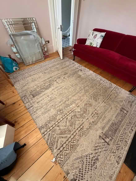 Photo of free Louis de Poortere Rug (Hanwell W7) #1