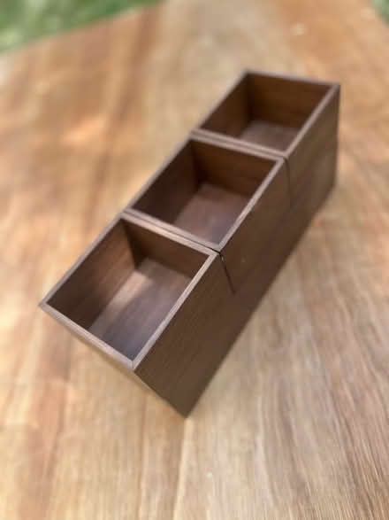 Photo of free Desk organiser (Hook RG27) #2