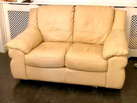 Photo of free Cream Leather Sofa (Bournemouth) #2