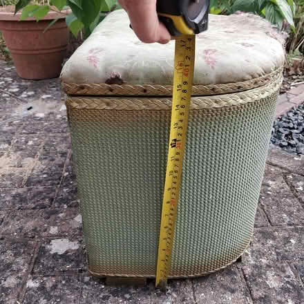 Photo of free upholstery project: storage seat (near Addenbrookes, CB1) #2