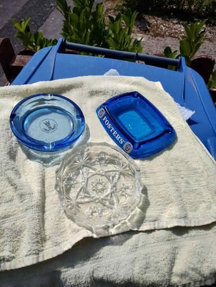 Photo of free Glass Ashtrays (Bratton) #1