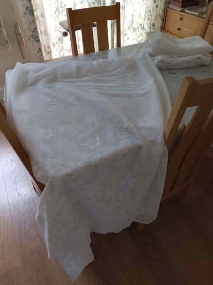 Photo of free Net curtains (Sidley TN40) #1