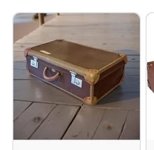 Photo of Vintage suitcase (Coven WV9) #1