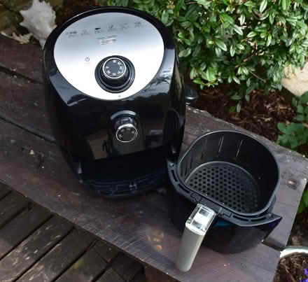Photo of free Small Airfryer (Barkisland Halifax HX4) #3