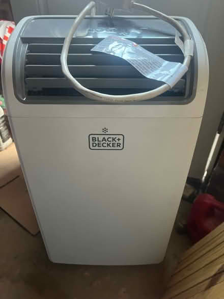 Photo of free Portable air conditioner (Ridley Park) #1