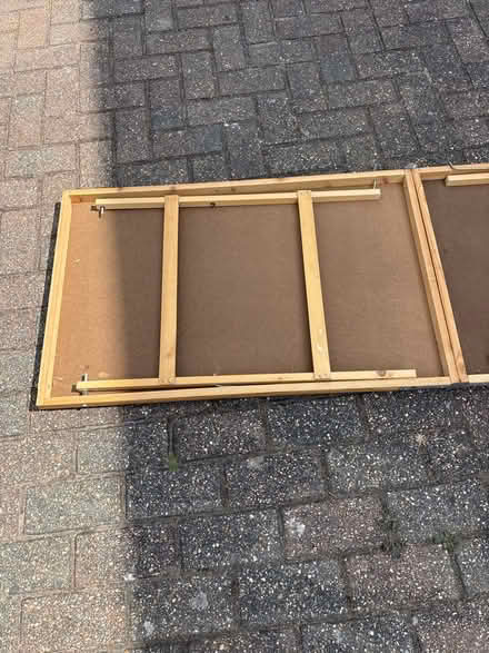 Photo of free Wall papering table (South Croydon CR2) #2