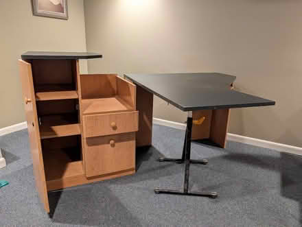 Photo of free Computer Desk (Overland Park) #3