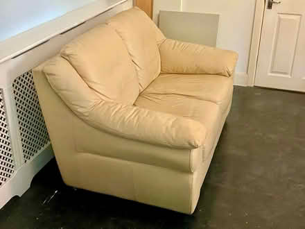 Photo of free Cream Leather Sofa (Bournemouth) #3