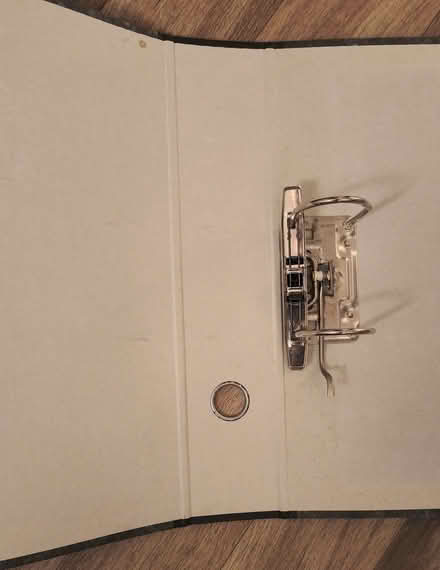Photo of free A4 Lever Arch File (West End LA3) #3