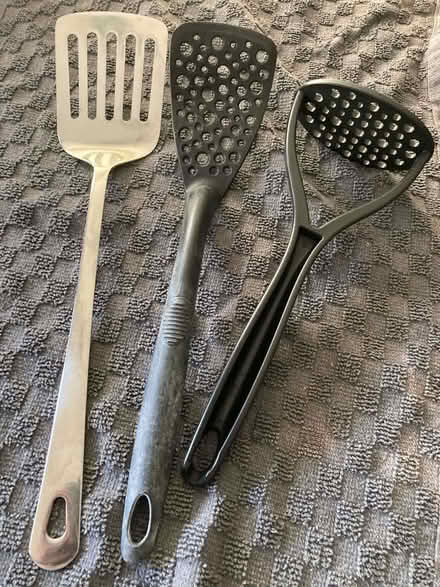 Photo of free Kitchen utensils (RG8 Pangbourne) #1