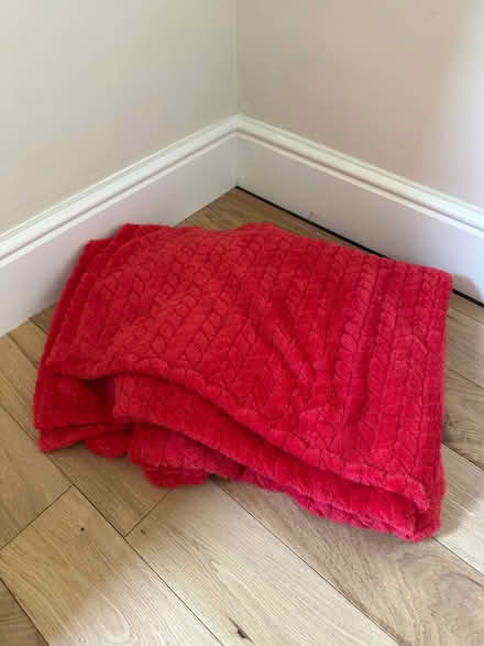 Photo of free Red Throw Blanket (Summertown OX2) #1
