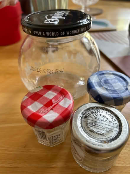 Photo of free Small jars (Caldecott OX14) #1