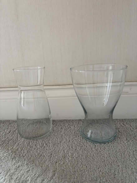 Photo of free Glass vases (ME18) #1