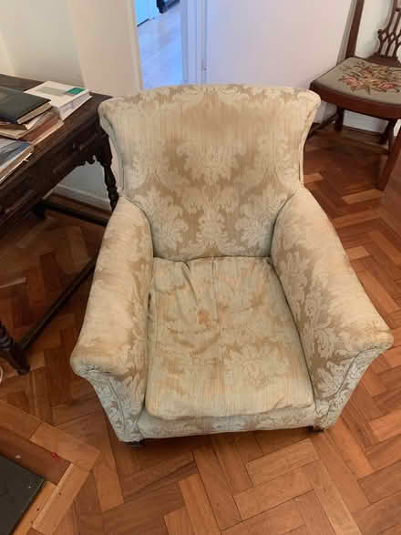 Photo of free Small tub chair (Pembury TN2) #1