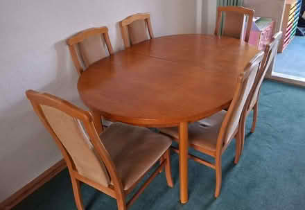 Photo of free Extendable dining table and 6 chairs (Sherwood TN2) #4