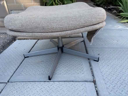 Photo of free Large foot stool (L5L 5P5) #1