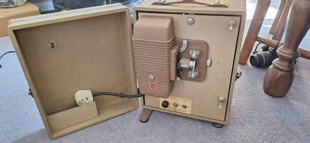 Photo of free Cine projector Kodak 8-500 (South Green CM11) #1