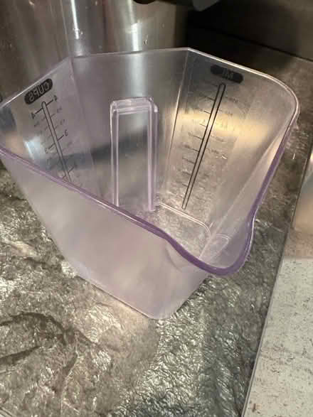 Photo of free Measuring jug (Belle Vale L25) #2