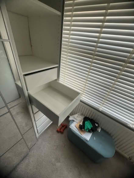 Photo of free White ikea wardrobe mirror door (Laindon SS15) #3