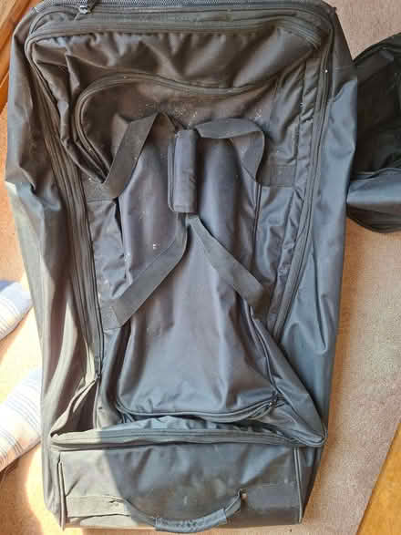 Photo of free Luggage - 2 pieces (Wethersfield CM7) #1
