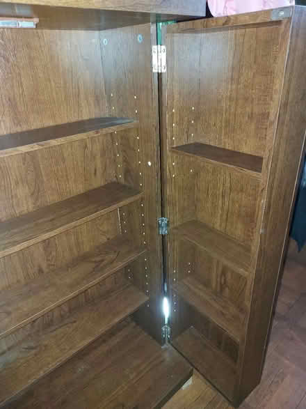 Photo of free Cabinet and drawers (Redditch B98) #2