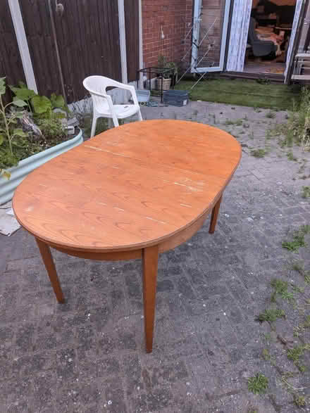 Photo of free Extendable dining table (Chester Road M15) #2