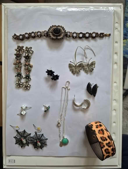 Photo of free Costume jewelery (Douglas) #2