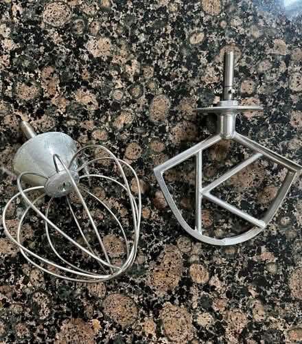 Photo of free Vintage Kenwood bowl & 2 whisks (Manchester M20) #4