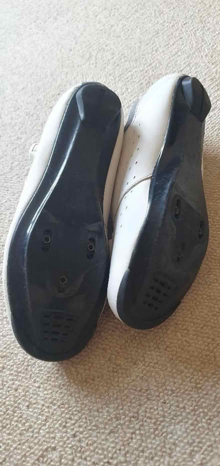Photo of free Shimano cycle shoes, UK size 5, 3 hole (Jersey Farm AL4) #4