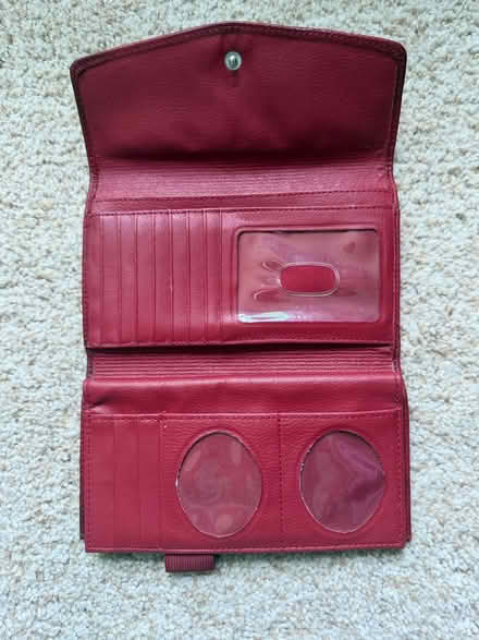 Photo of free Fossil leather Wallet/Card Holder (Norbeck and Layhill Roads) #3