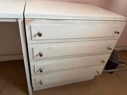 Photo of free White dressing table with mirror (Dagenham RM9) #2