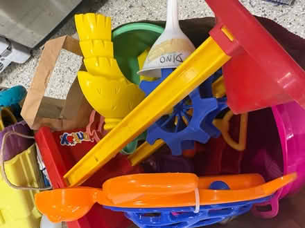 Photo of free 2 bags of beach toys (94087) #2