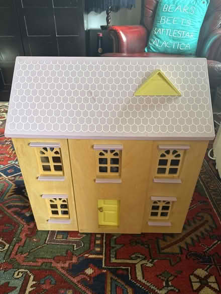 Photo of free Wooden dolls house (St Albans AL1) #1