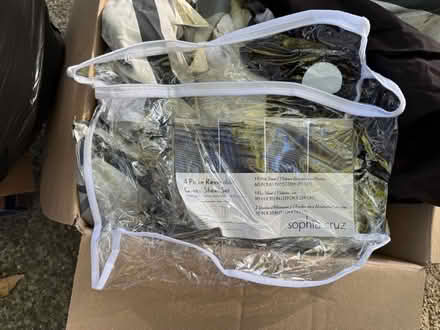 Photo of free Queen sz comforters and bed linens (1075 Valencia Avenue) #4